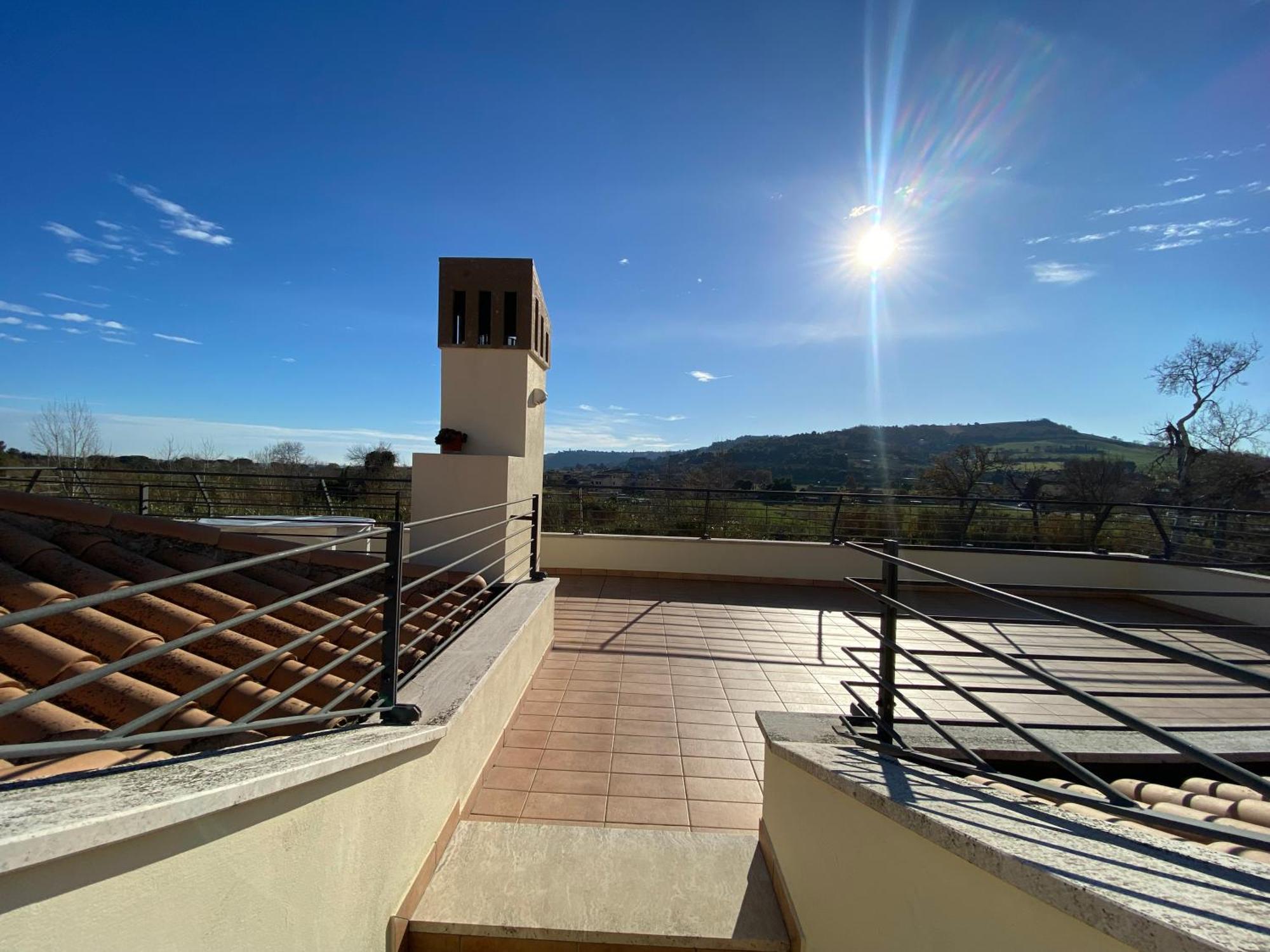 Apartament La Terrazza Sul Tetto Porto San Giorgio Zewnętrze zdjęcie
