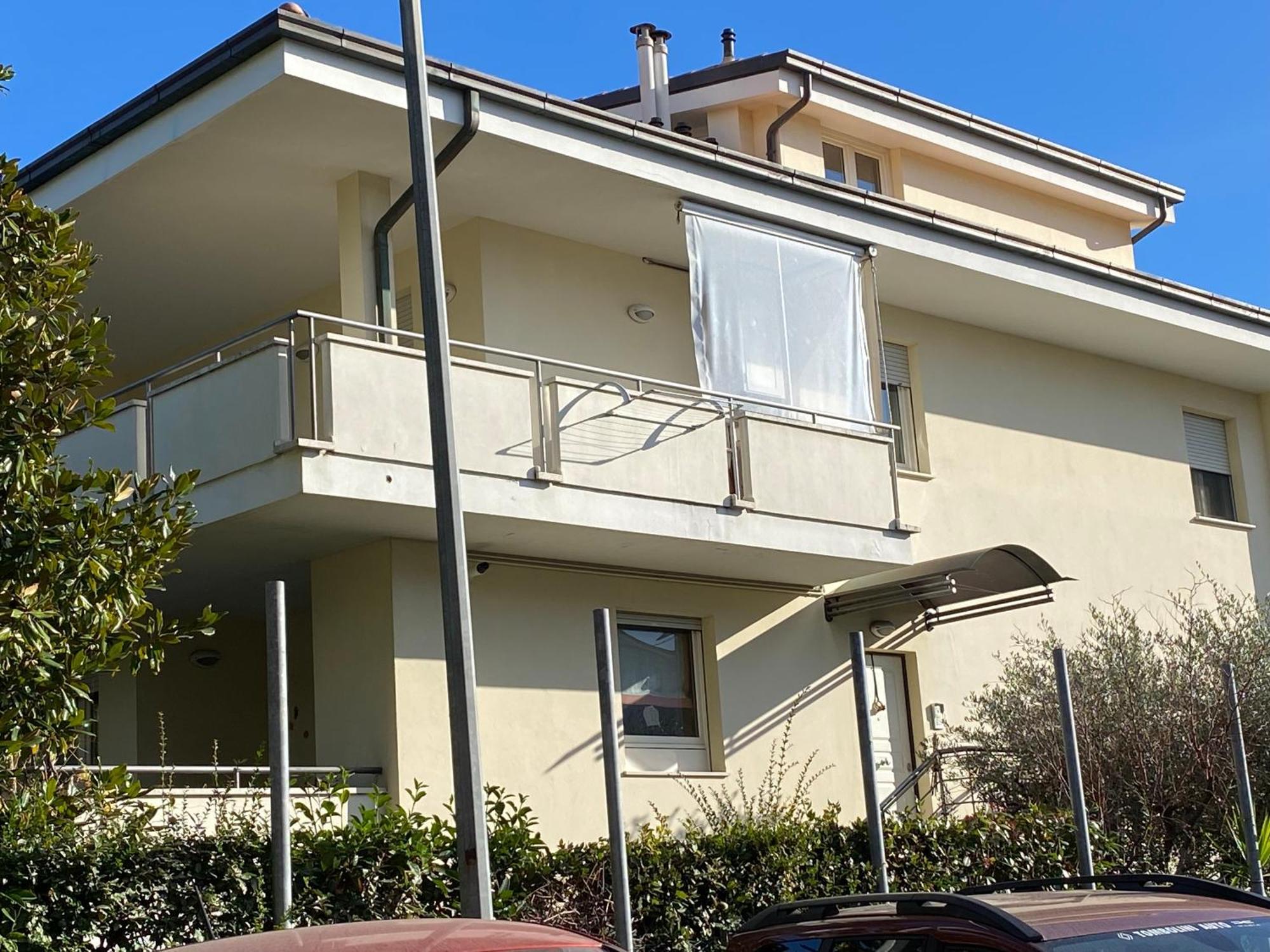 Apartament La Terrazza Sul Tetto Porto San Giorgio Zewnętrze zdjęcie